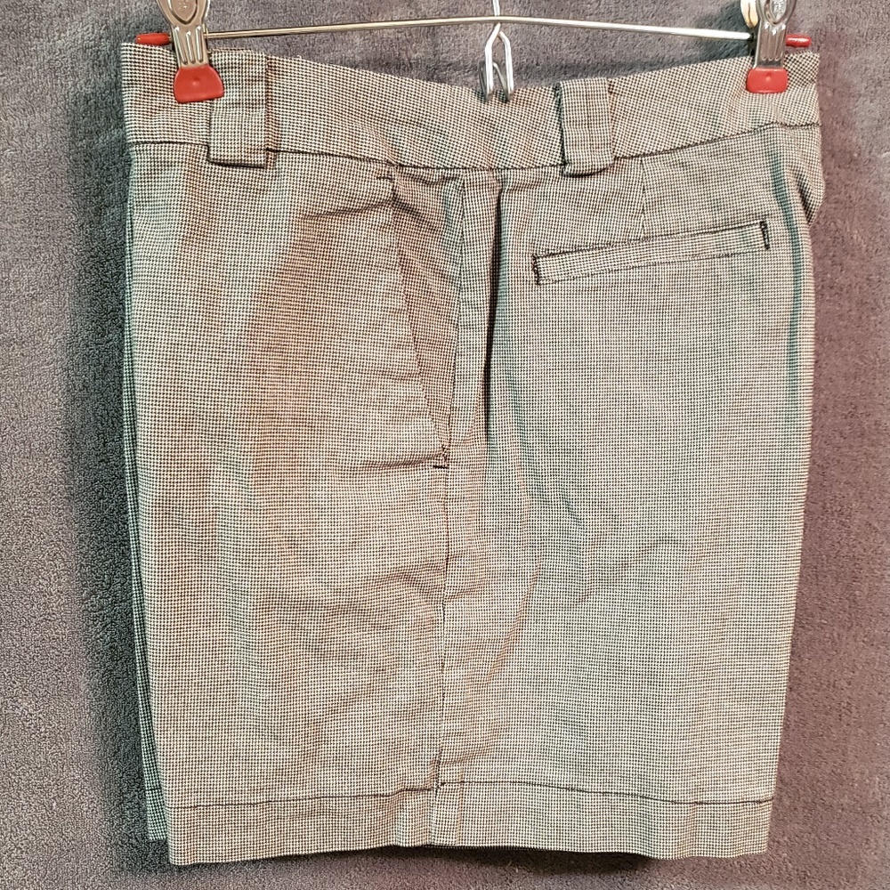💲SALE💲Ann Taylor Shorts Size 6